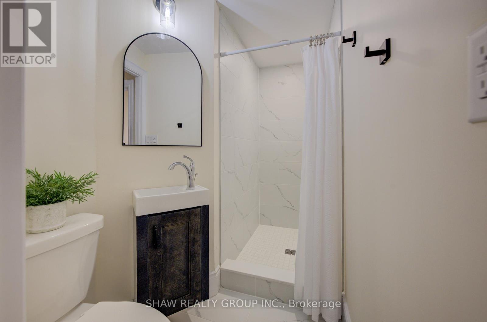 132 Church Street N, Cambridge, Ontario  N3H 1V7 - Photo 36 - X12440235