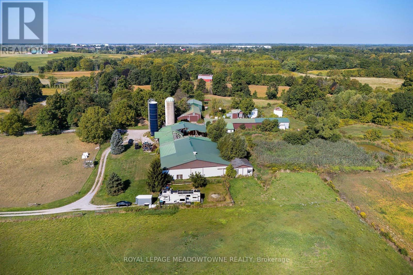7166 English Church Road E, Hamilton, Ontario  L0R 1W0 - Photo 17 - X12440238