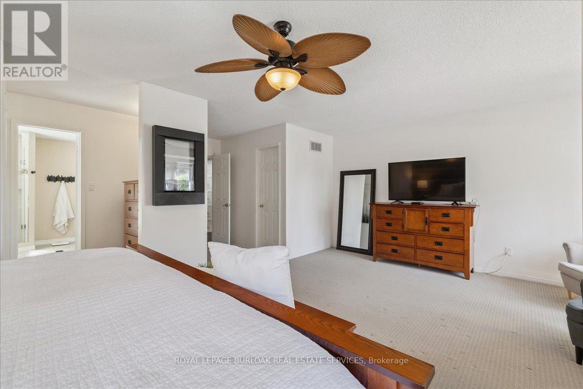 44 Sunvale Place, Hamilton, Ontario  L8E 4Z7 - Photo 28 - X12440260