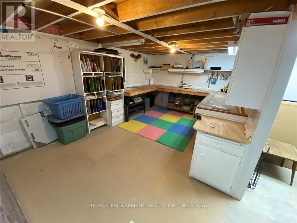 7 Cardinal Mindszenty Boulevard, Hamilton, Ontario  L9B 2M3 - Photo 28 - X12440285