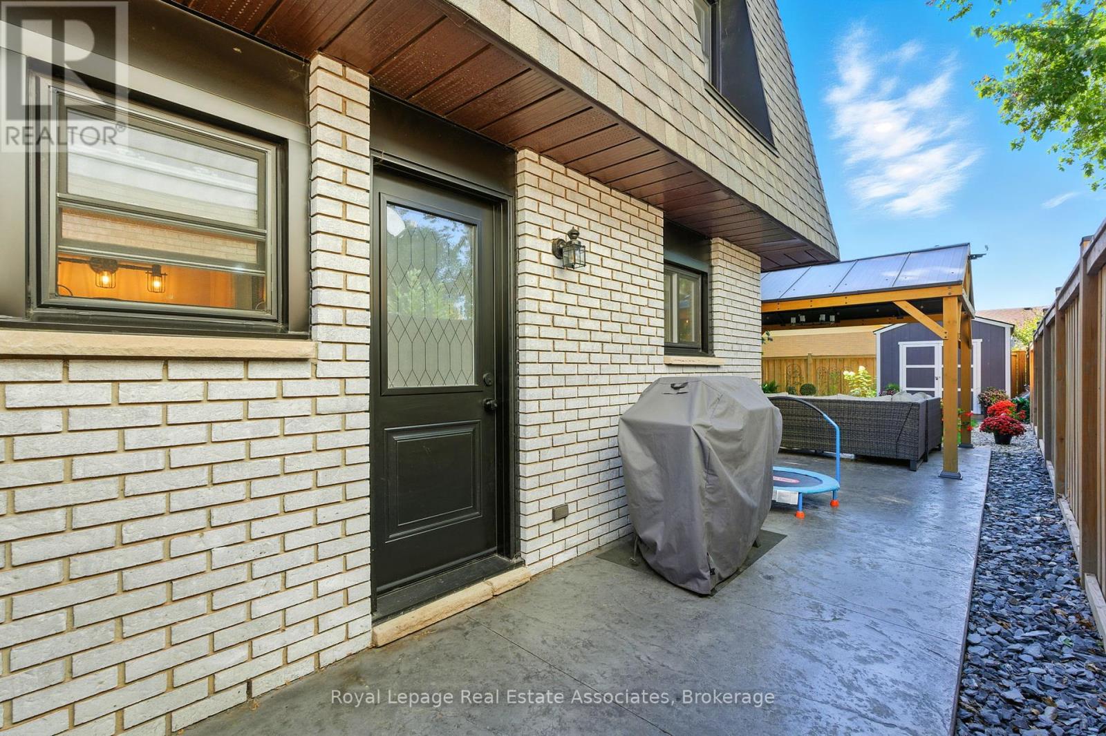 4 Nashua Drive, Brantford, Ontario  N3P 1K9 - Photo 40 - X12440302