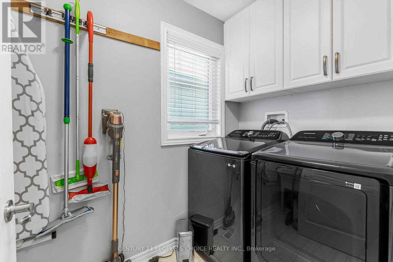 4 Riley Avenue, Pelham, Ontario  L0S 1E6 - Photo 22 - X12440304