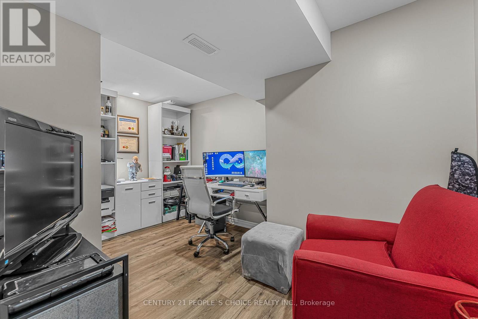 4 Riley Avenue, Pelham, Ontario  L0S 1E6 - Photo 39 - X12440304