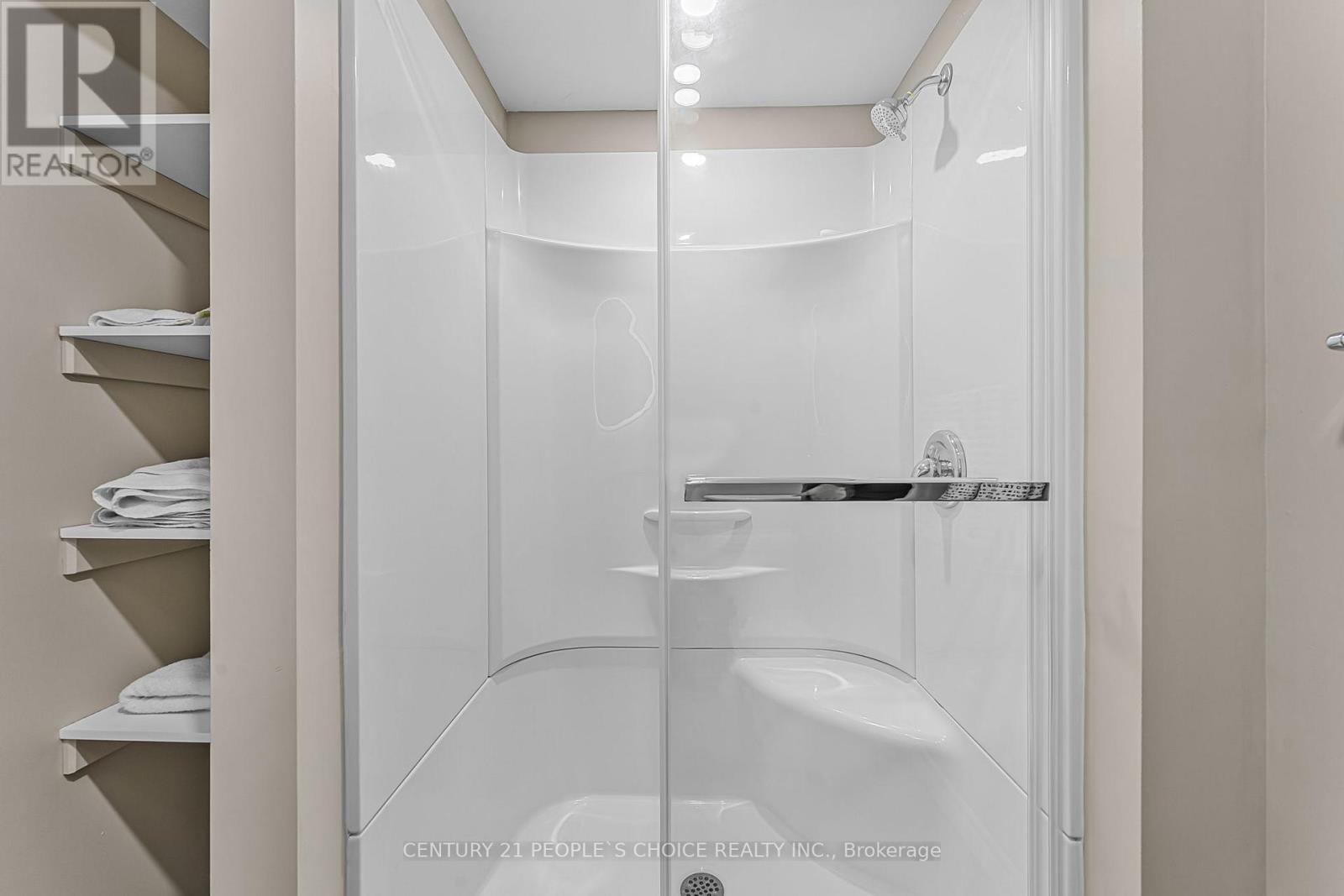 4 Riley Avenue, Pelham, Ontario  L0S 1E6 - Photo 42 - X12440304