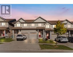 58 ROCKCLIFFE DRIVE, Kitchener, Ontario