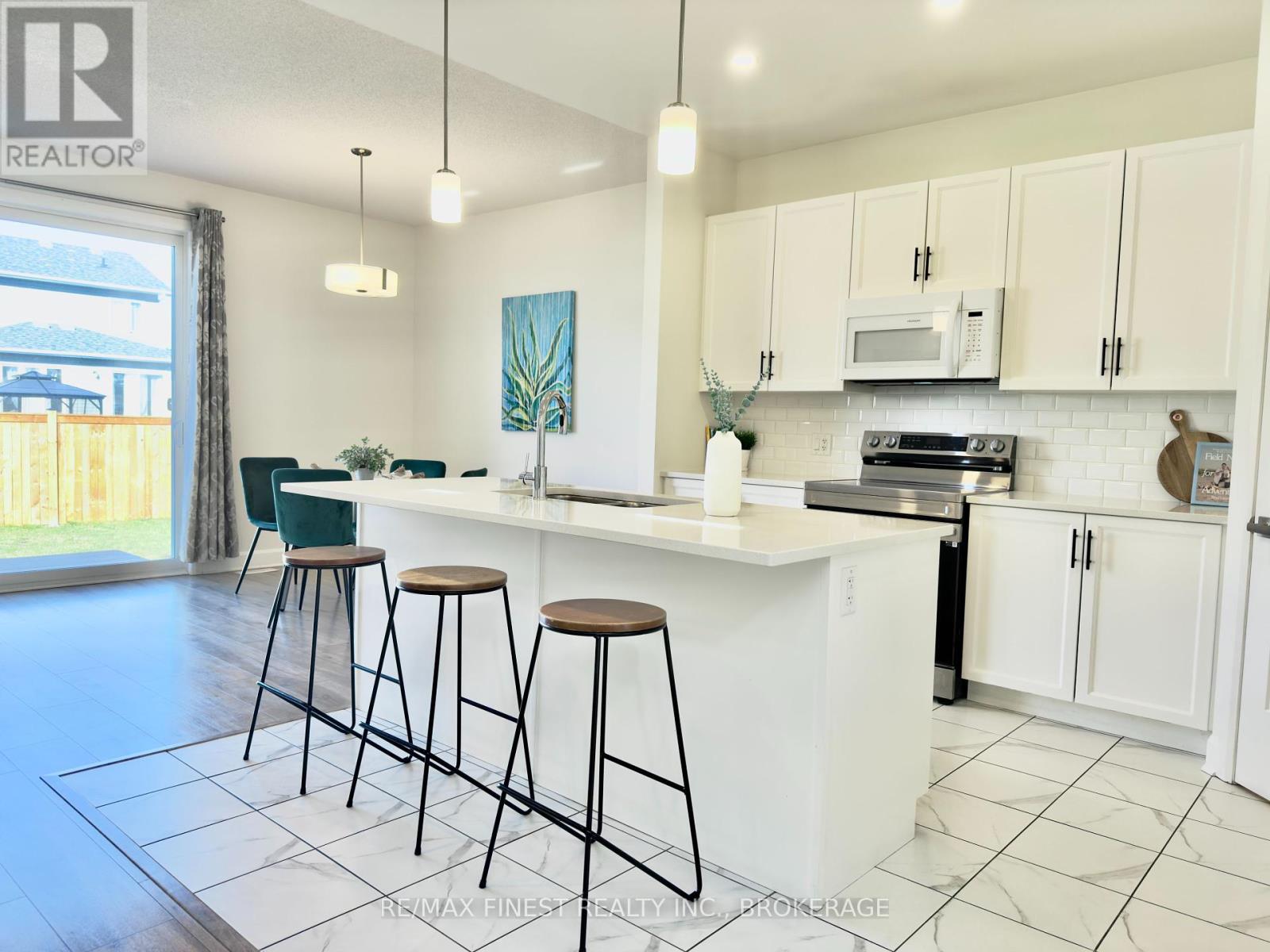 1391 Andersen Drive, Kingston, Ontario  K7P 0P5 - Photo 5 - X12391870