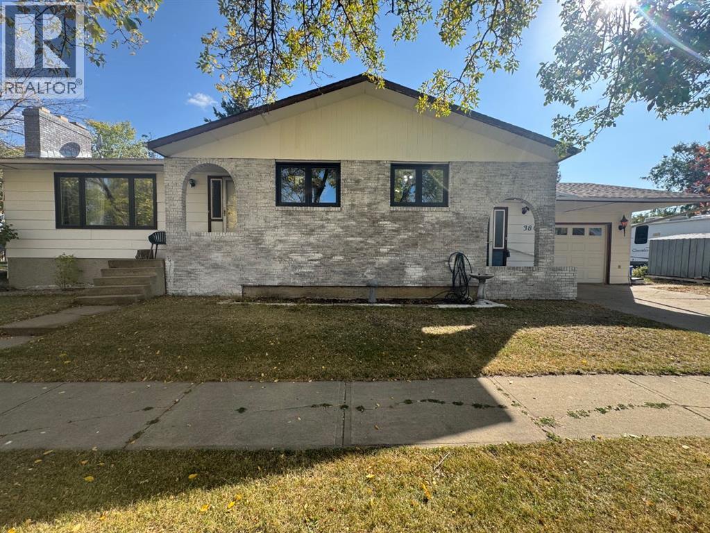 3807 62 Street, Camrose, Alberta  T4V 3B5 - Photo 1 - A2259086