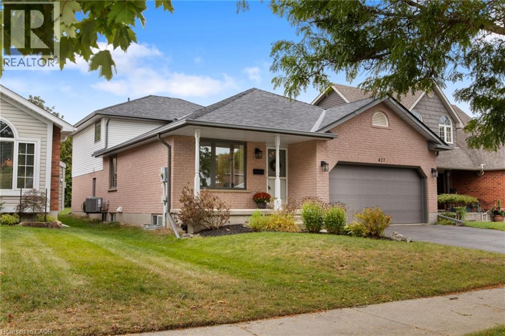 427 Dansbury Drive, Waterloo, Ontario  N2K 3X9 - Photo 2 - 40772025