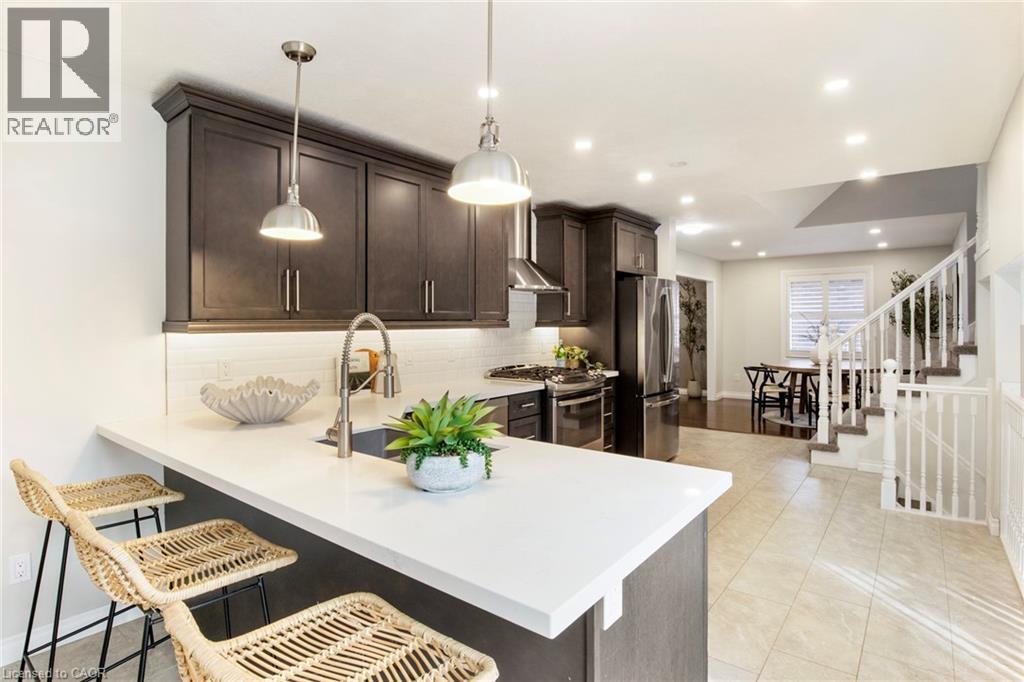 427 Dansbury Drive, Waterloo, Ontario  N2K 3X9 - Photo 14 - 40772025