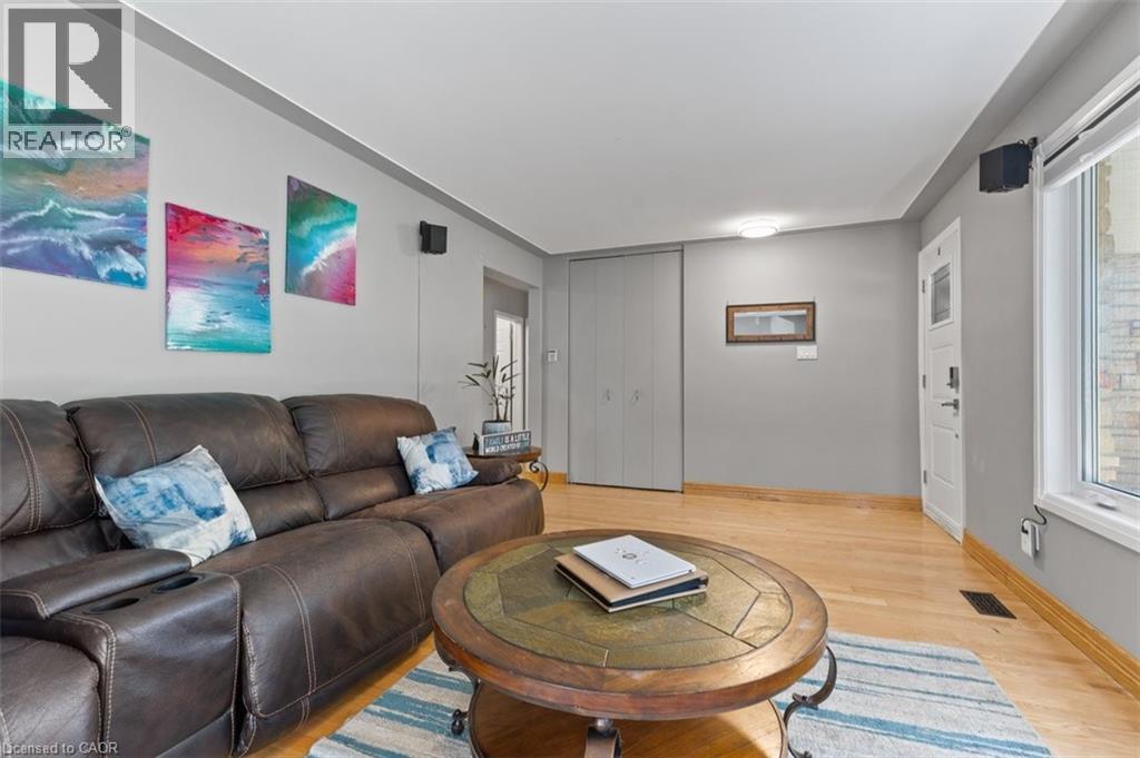 40 Rennie Drive, Kitchener, Ontario  N2A 1J5 - Photo 6 - 40772980