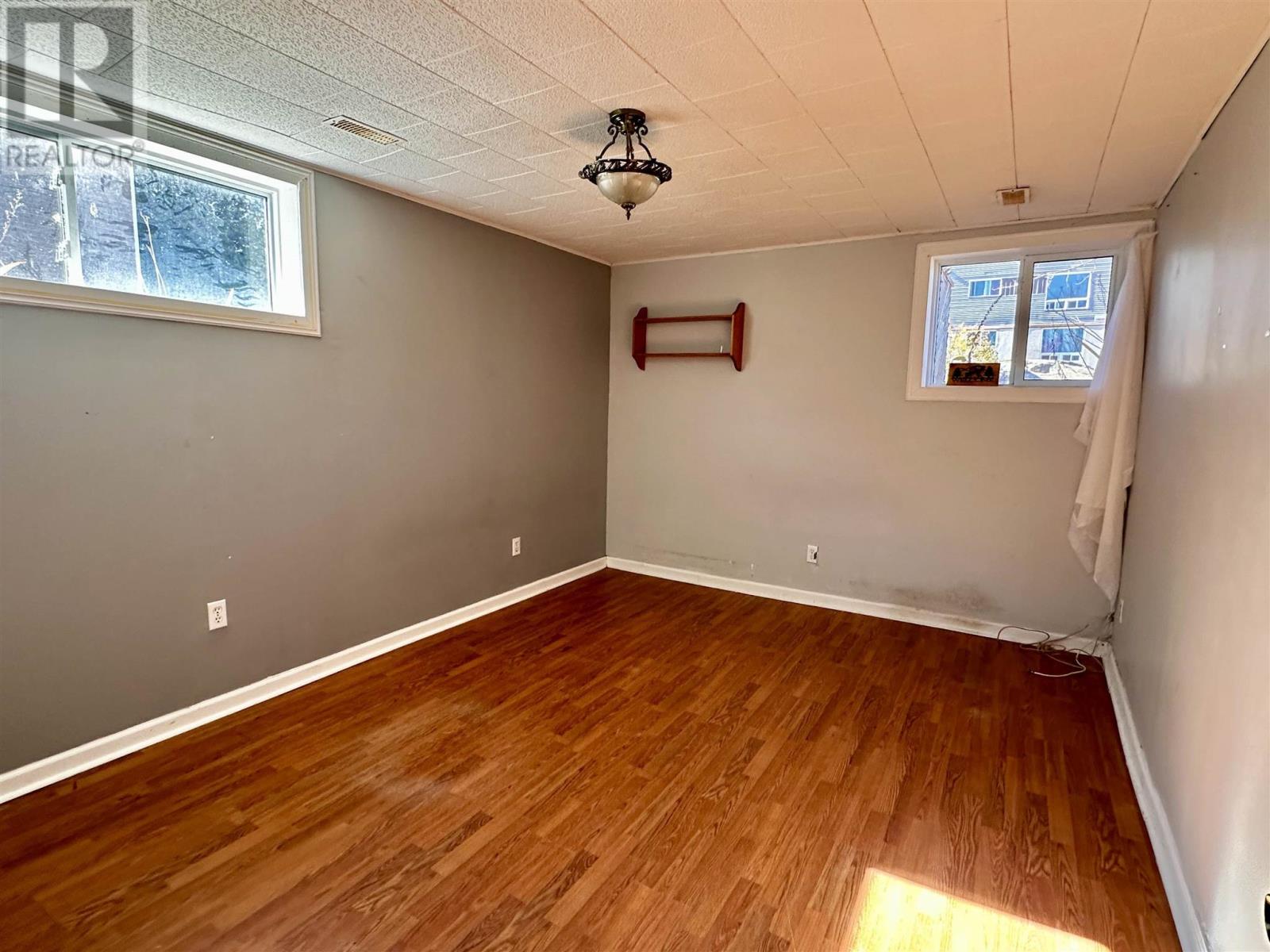 98a Axmith Ave, Elliot Lake, Ontario  P5A 1B8 - Photo 9 - SM251797