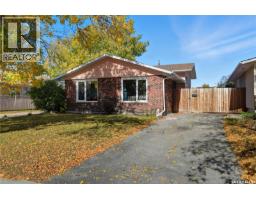 127 Hastings Crescent Normanview West, Regina, Ca