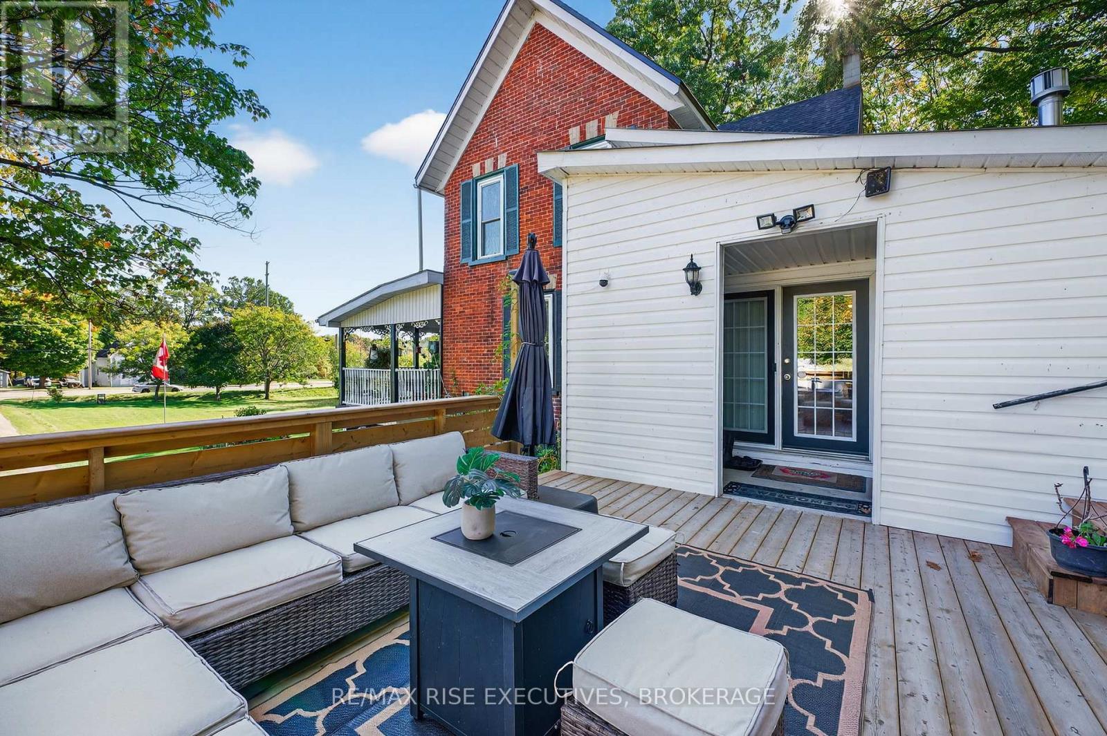 27 Drummond Street, Rideau Lakes, Ontario  K0G 0A4 - Photo 19 - X12440454