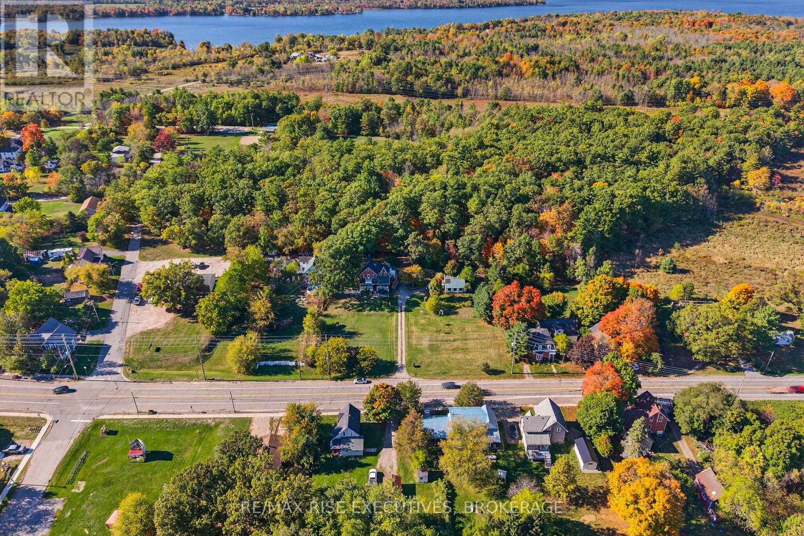 27 Drummond Street, Rideau Lakes, Ontario  K0G 0A4 - Photo 46 - X12440454