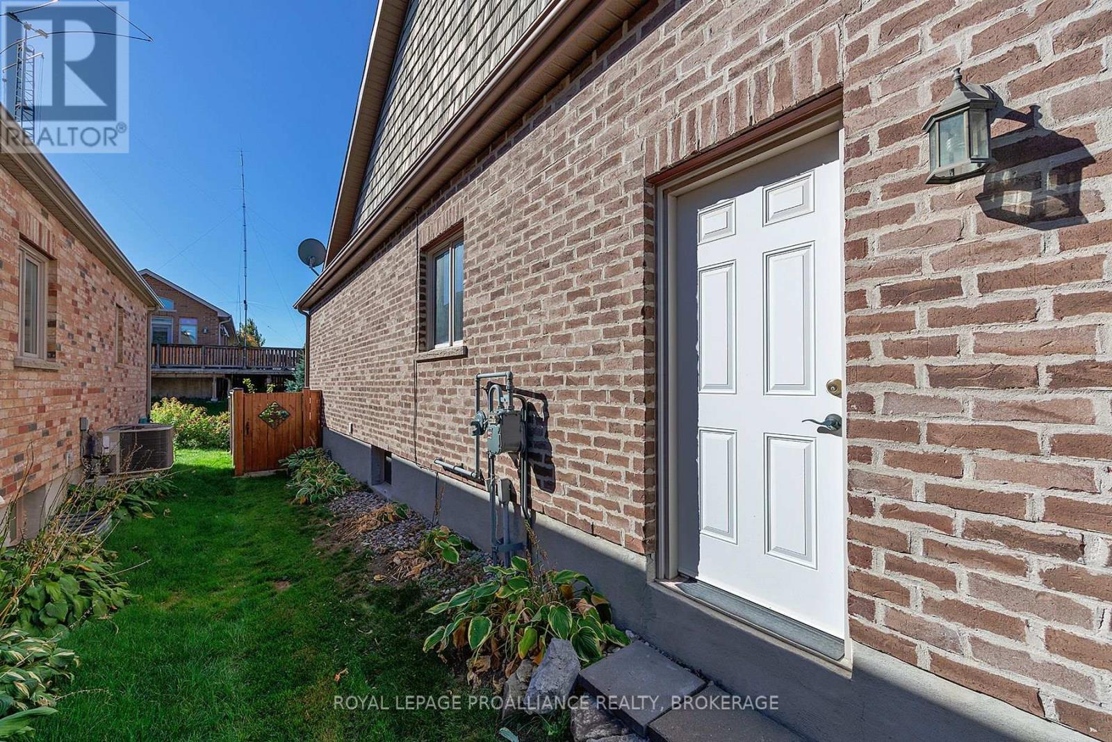 1213 Atkinson Street, Kingston, Ontario  K7P 0C9 - Photo 34 - X12440474
