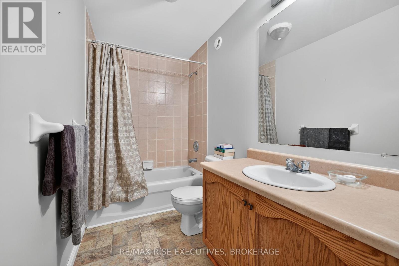 543 James Wilson Road, South Frontenac, Ontario  K0H 1W0 - Photo 10 - X12440477