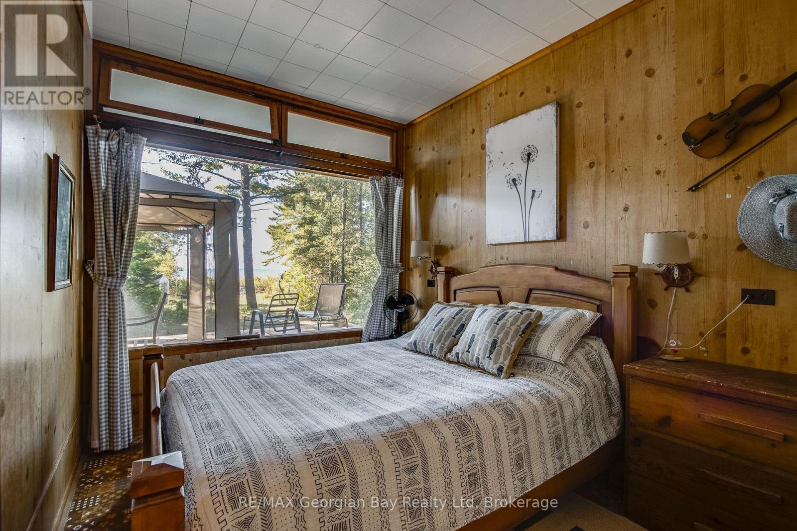 100 Nottawaga Drive, Tiny, Ontario  L0L 2J0 - Photo 14 - S12440567