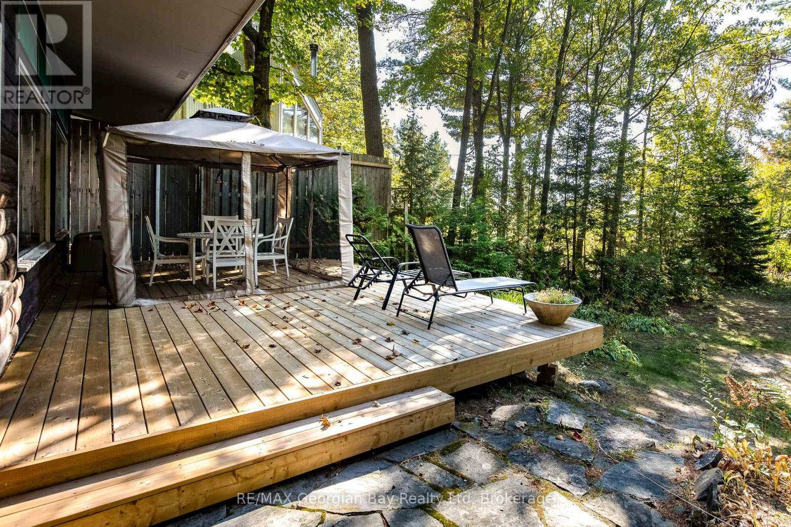 100 Nottawaga Drive, Tiny, Ontario  L0L 2J0 - Photo 3 - S12440567