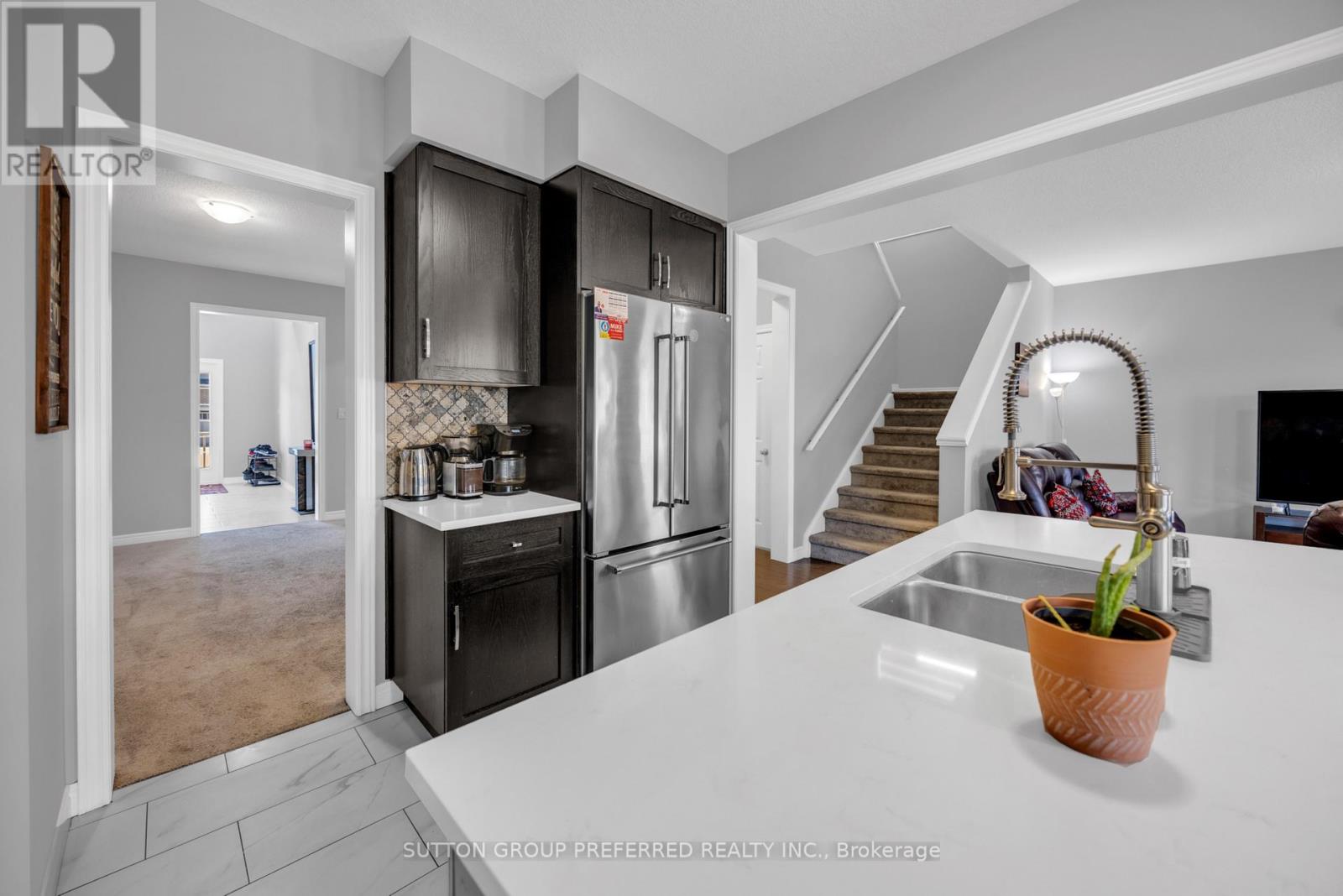 59 Spachman Street, Kitchener, Ontario  N2R 1R7 - Photo 11 - X12440436