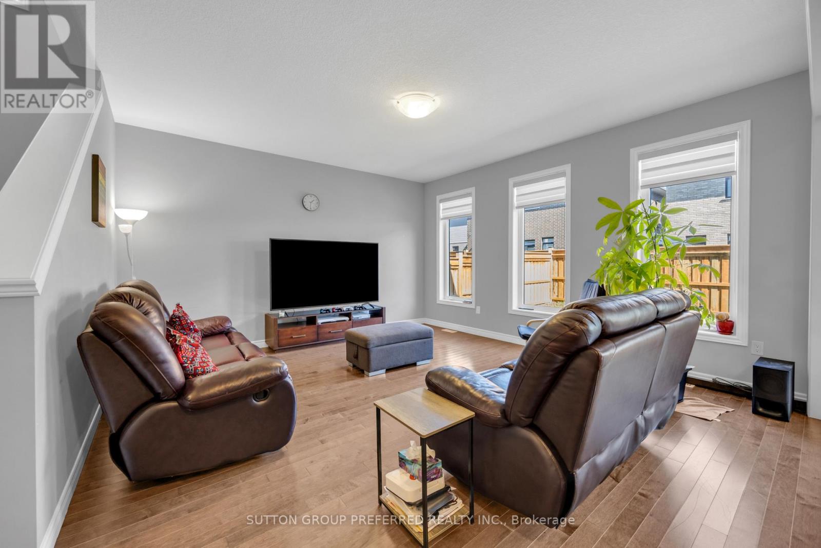 59 Spachman Street, Kitchener, Ontario  N2R 1R7 - Photo 12 - X12440436