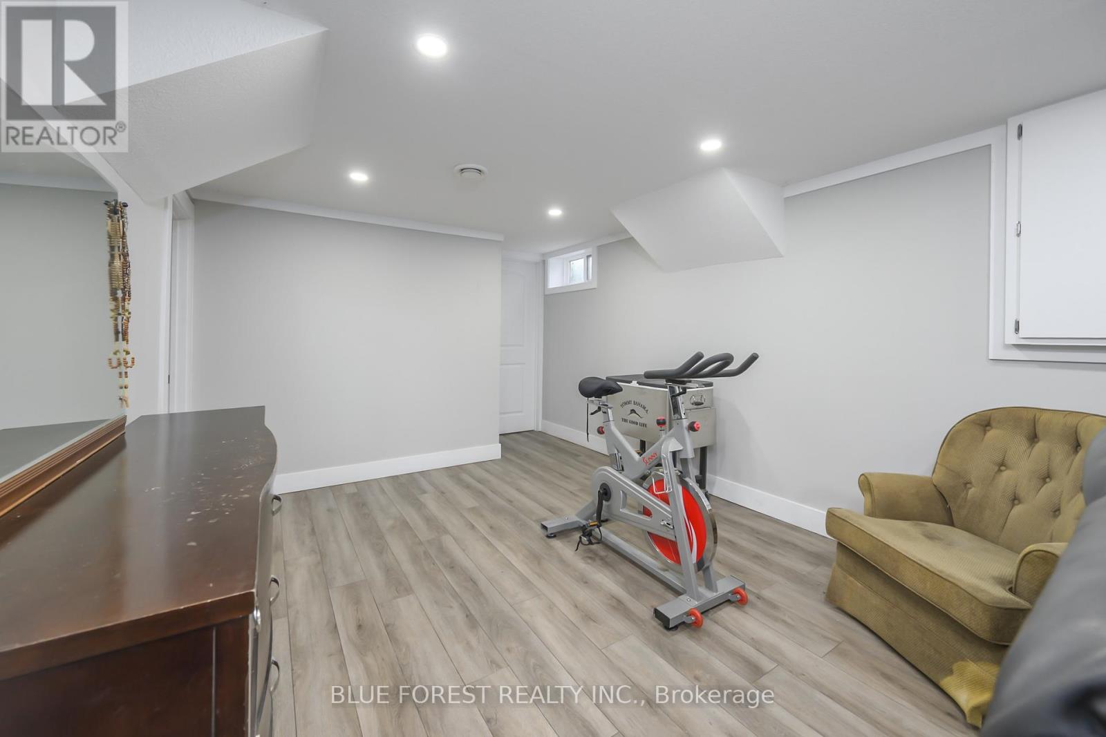 238 St Julien Street, London East, Ontario  N5Z 2N3 - Photo 18 - X12440469