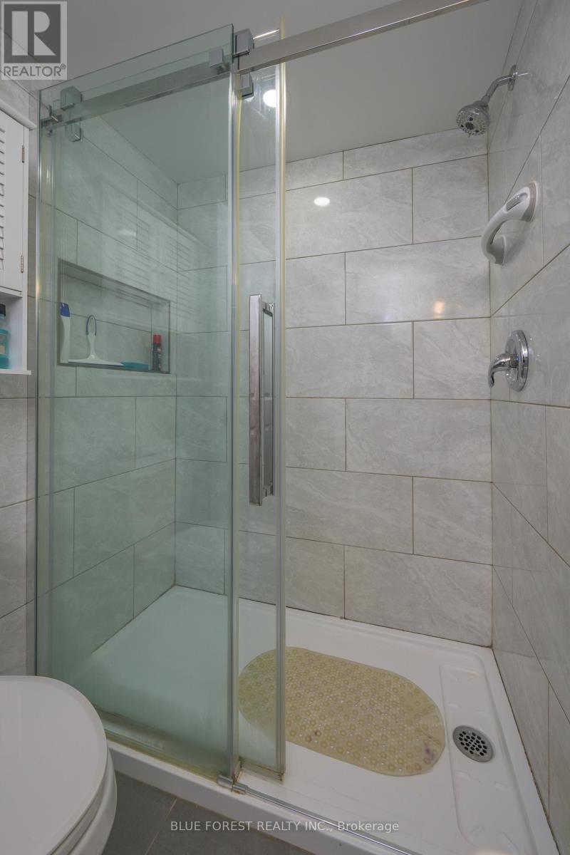 238 St Julien Street, London East, Ontario  N5Z 2N3 - Photo 22 - X12440469