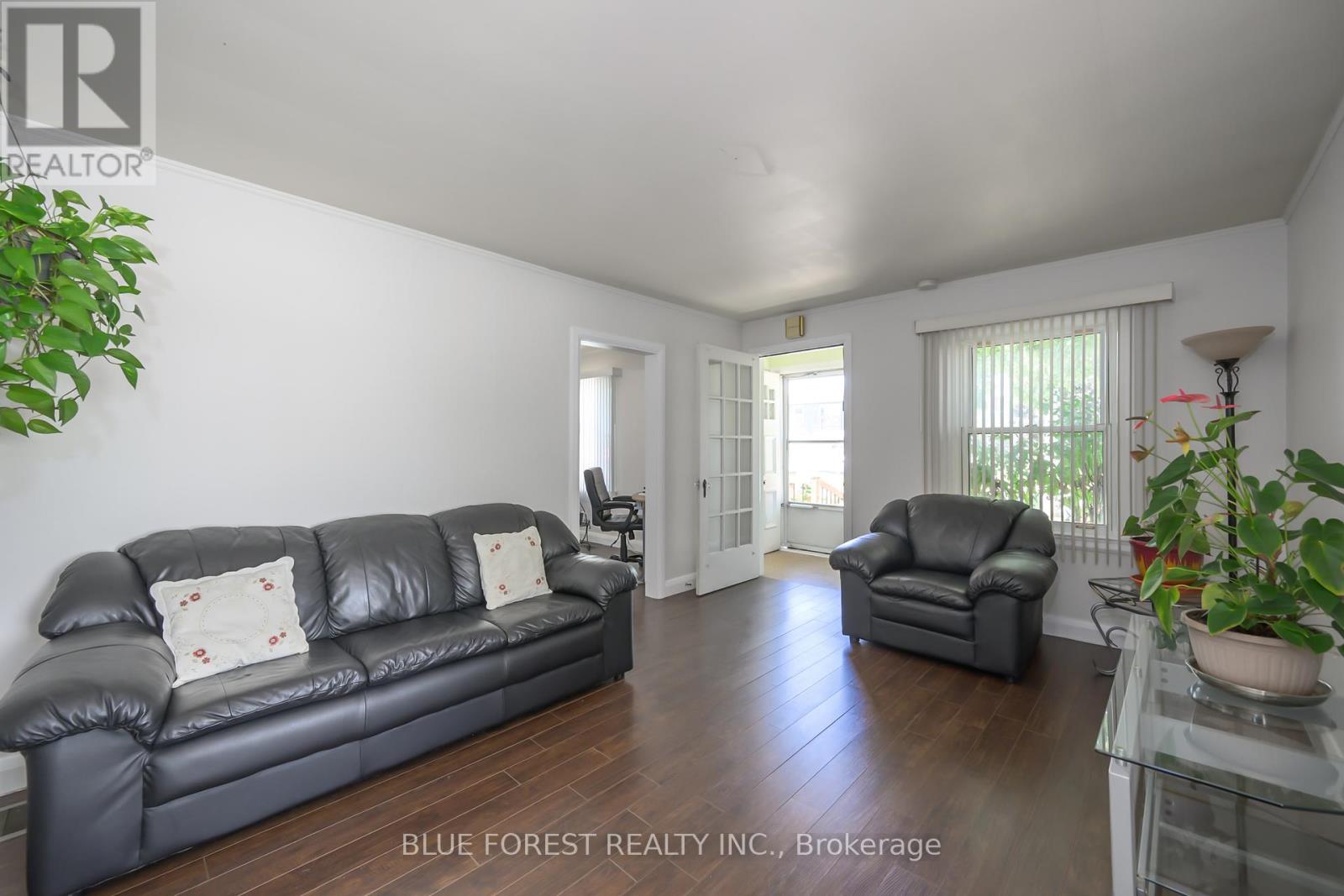 238 St Julien Street, London East, Ontario  N5Z 2N3 - Photo 5 - X12440469