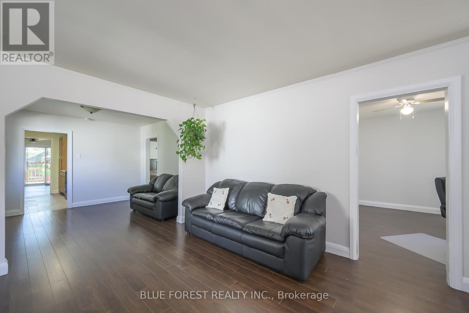 238 St Julien Street, London East, Ontario  N5Z 2N3 - Photo 6 - X12440469