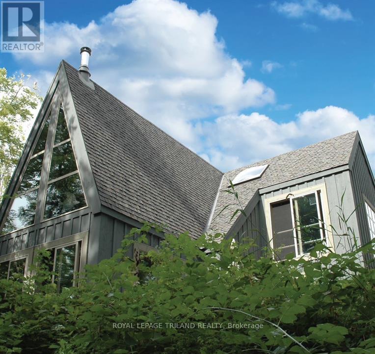 253 ELGINFIELD ROAD, North Middlesex, Ontario