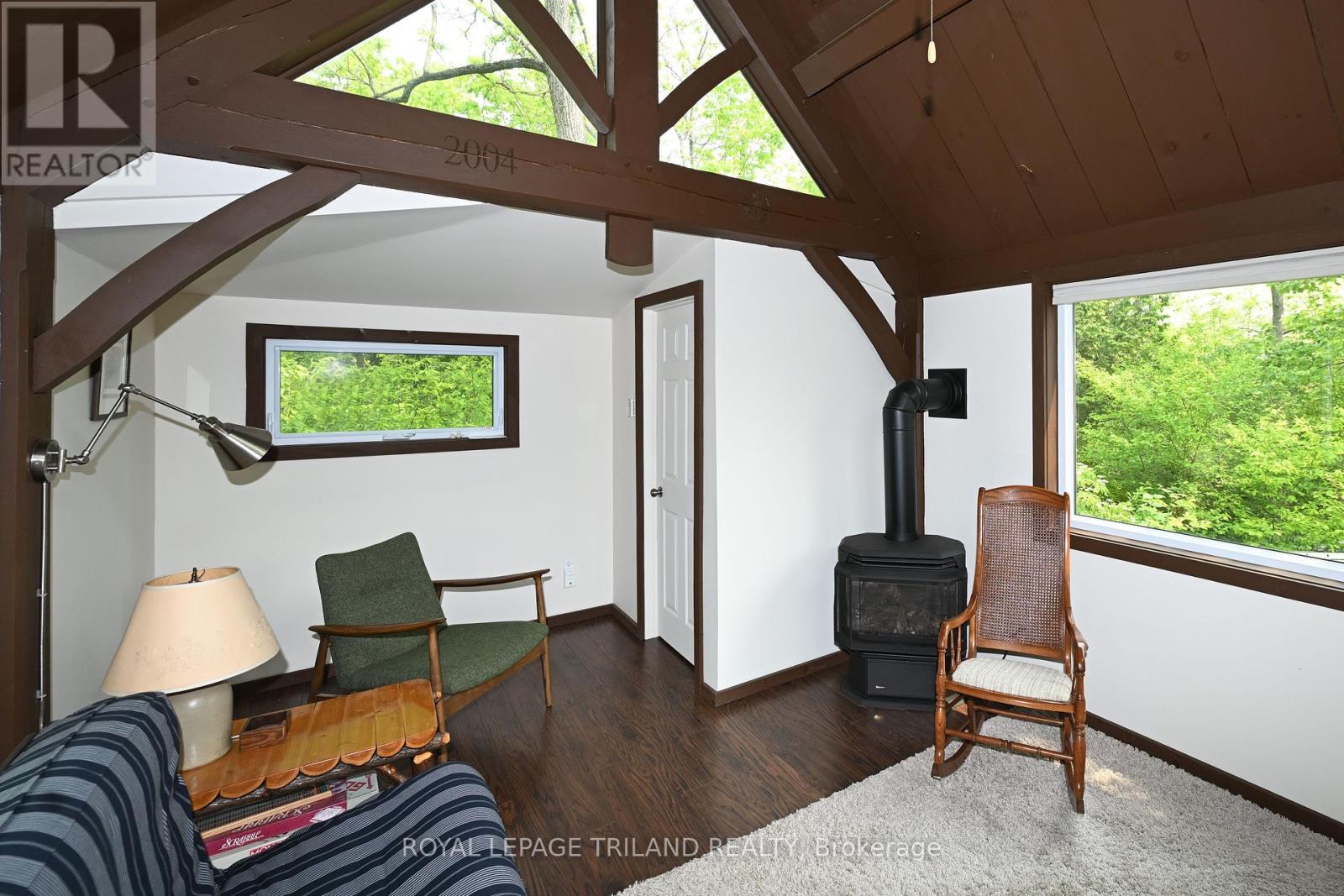 253 Elginfield Road, North Middlesex, Ontario  N0M 2K0 - Photo 23 - X12440511