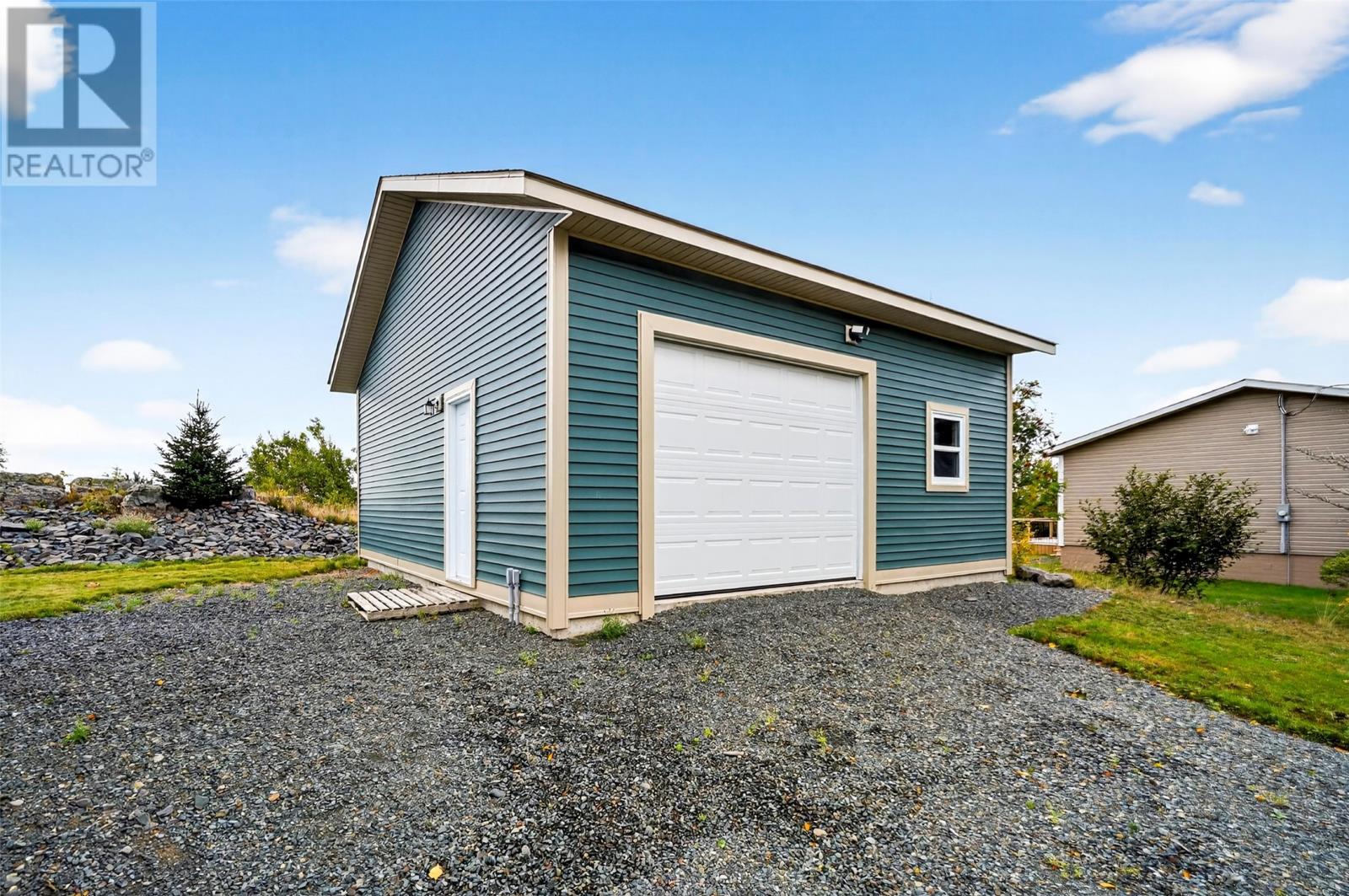 36-38 Whitney Street, Bay Roberts, Newfoundland & Labrador  A0A 1G0 - Photo 4 - 1291140