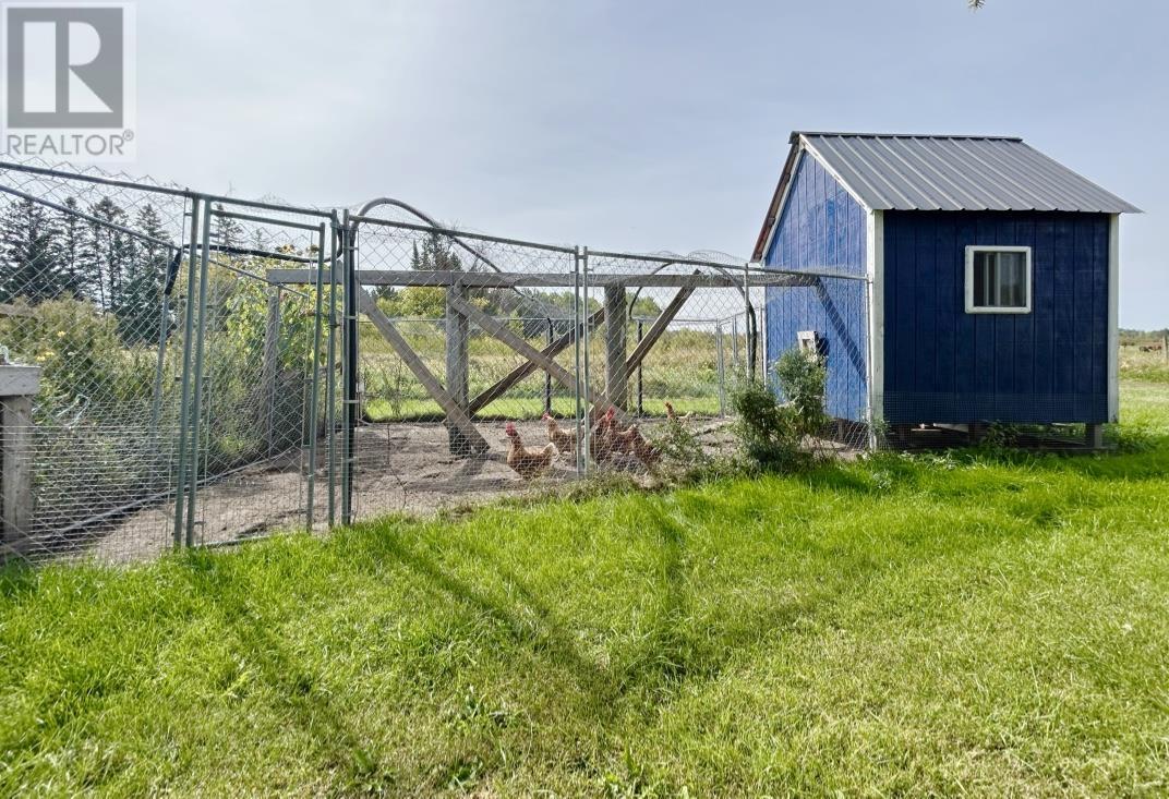 203 Hwy 611n, Fort Frances, Ontario  P9A 3M2 - Photo 43 - TB250592