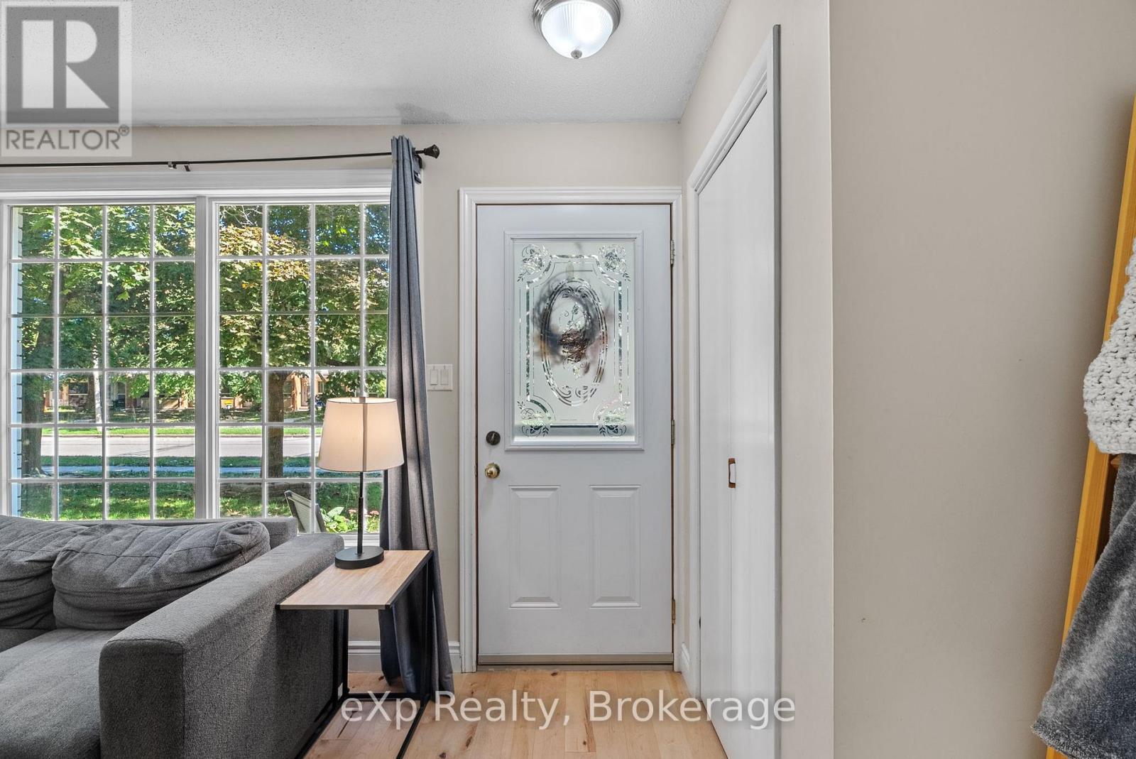 286 DUFFERIN STREET, Stratford, Ontario
