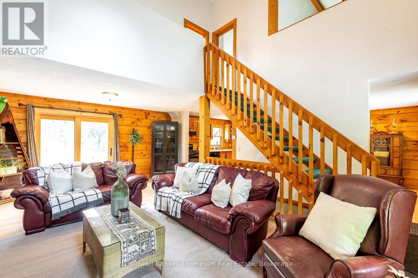 1626 Port Cunnington Road, Lake Of Bays, Ontario  P0A 1H0 - Photo 12 - X12440501