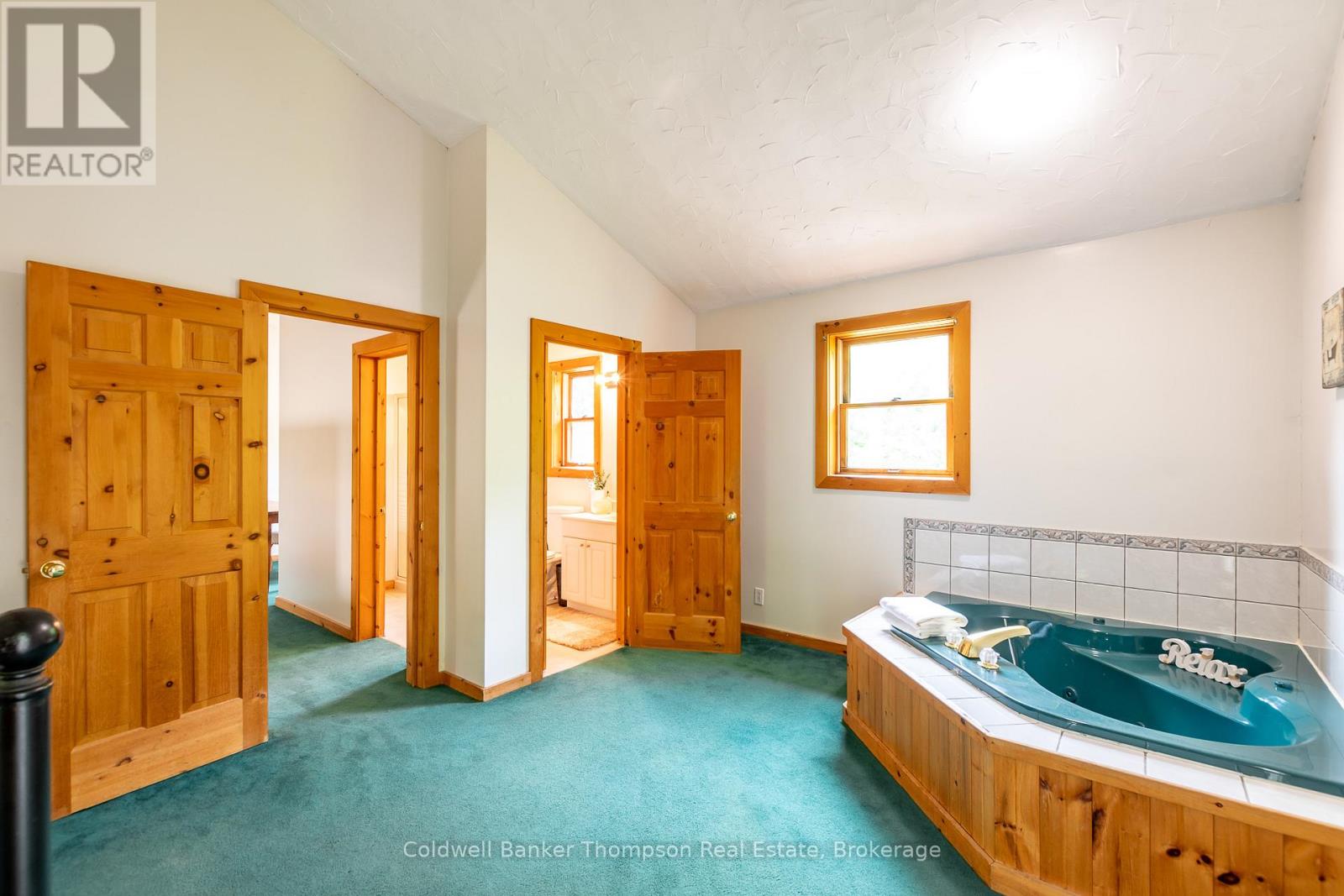 1626 Port Cunnington Road, Lake Of Bays, Ontario  P0A 1H0 - Photo 16 - X12440501