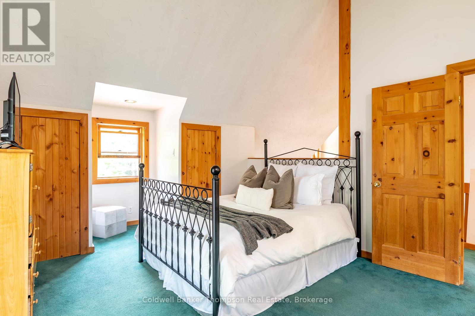 1626 Port Cunnington Road, Lake Of Bays, Ontario  P0A 1H0 - Photo 17 - X12440501