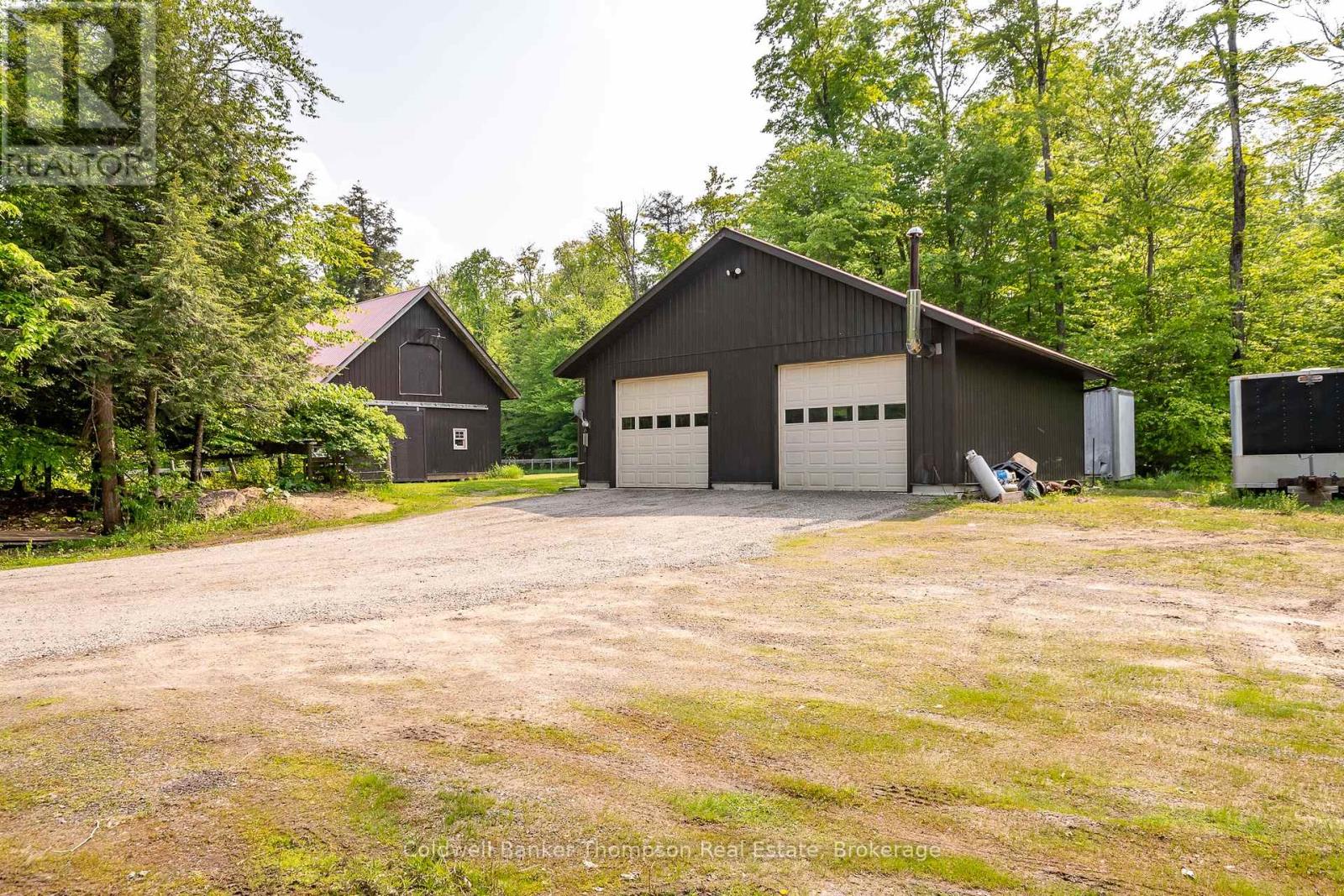 1626 Port Cunnington Road, Lake Of Bays, Ontario  P0A 1H0 - Photo 24 - X12440501