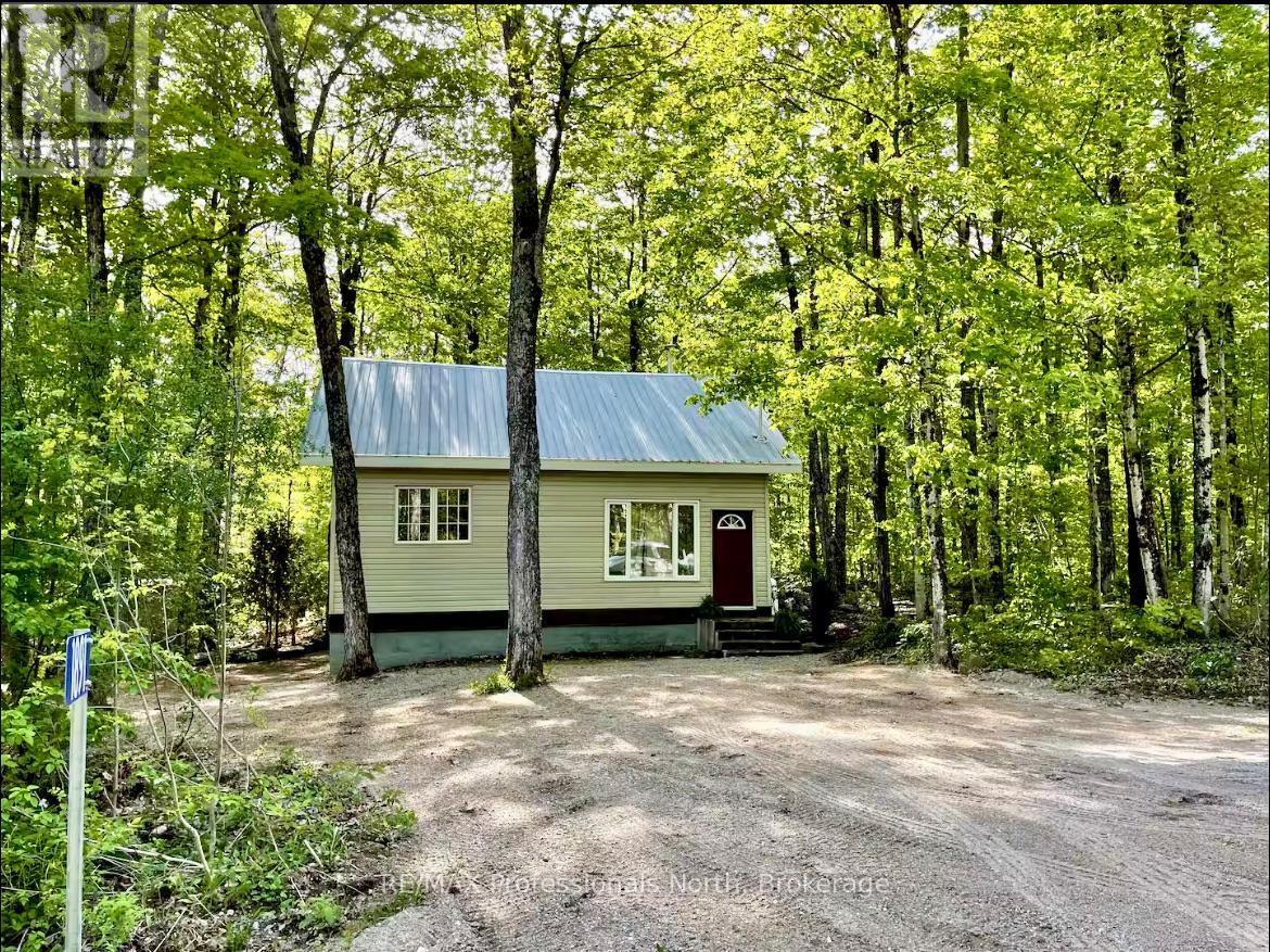 1891 ST OLA ROAD, Tudor and Cashel, Ontario
