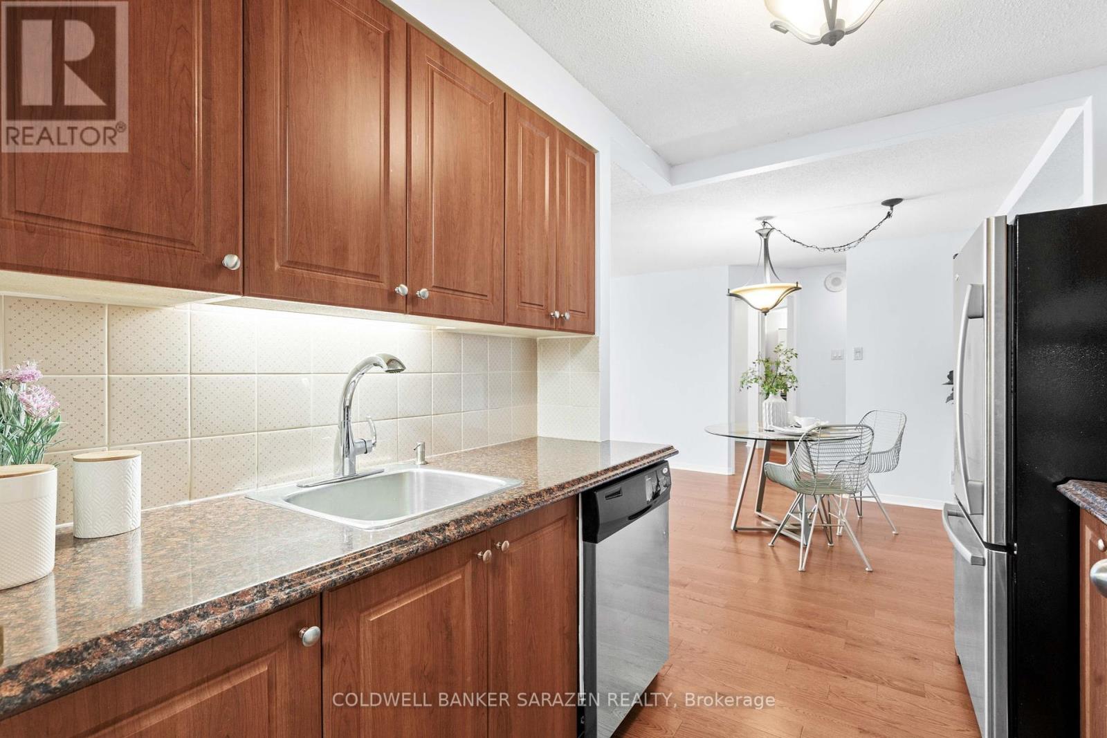 209 - 80 Sandcastle Drive, Ottawa, Ontario  K2H 9E7 - Photo 19 - X12440404