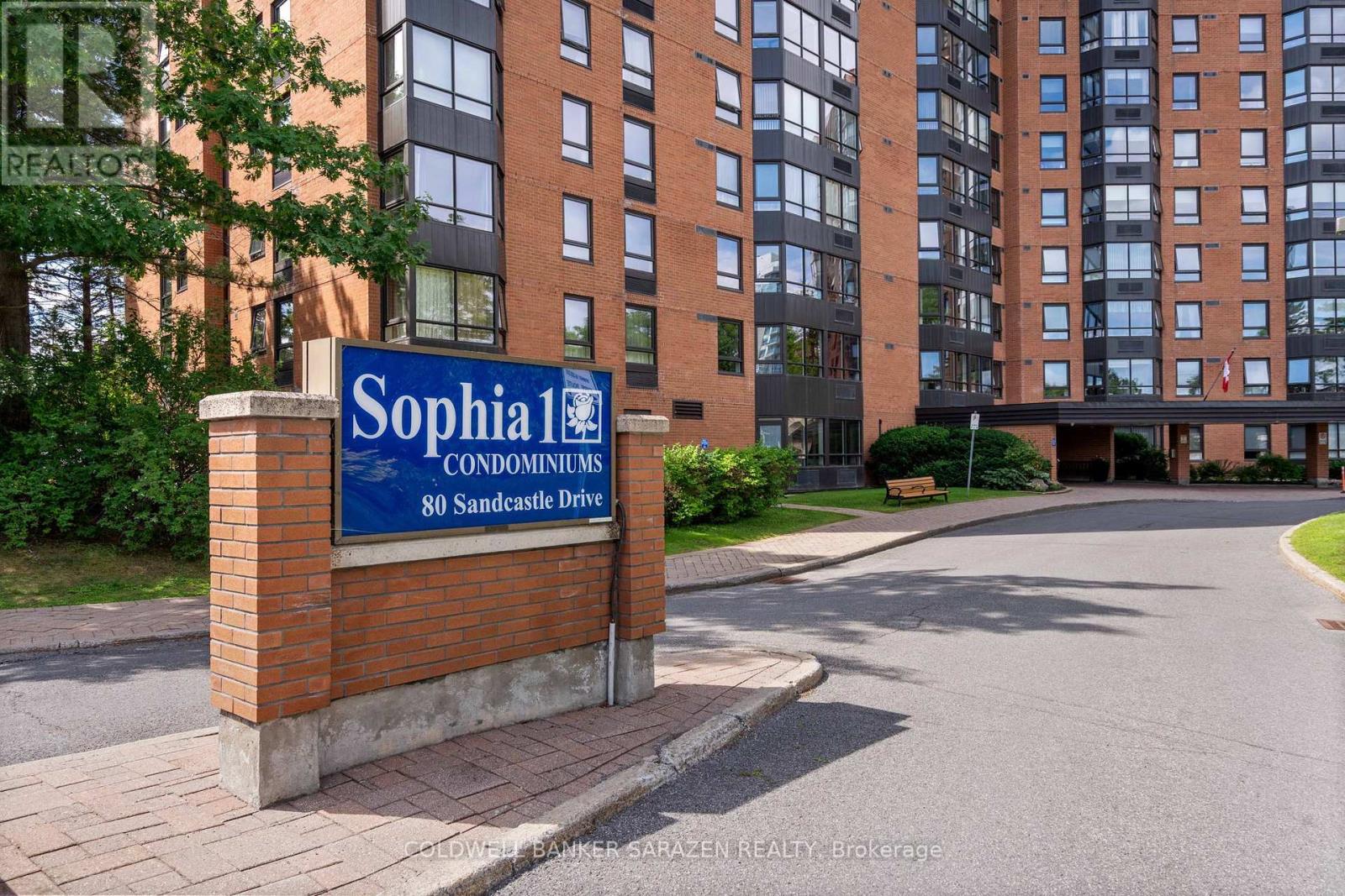 209 - 80 Sandcastle Drive, Ottawa, Ontario  K2H 9E7 - Photo 2 - X12440404