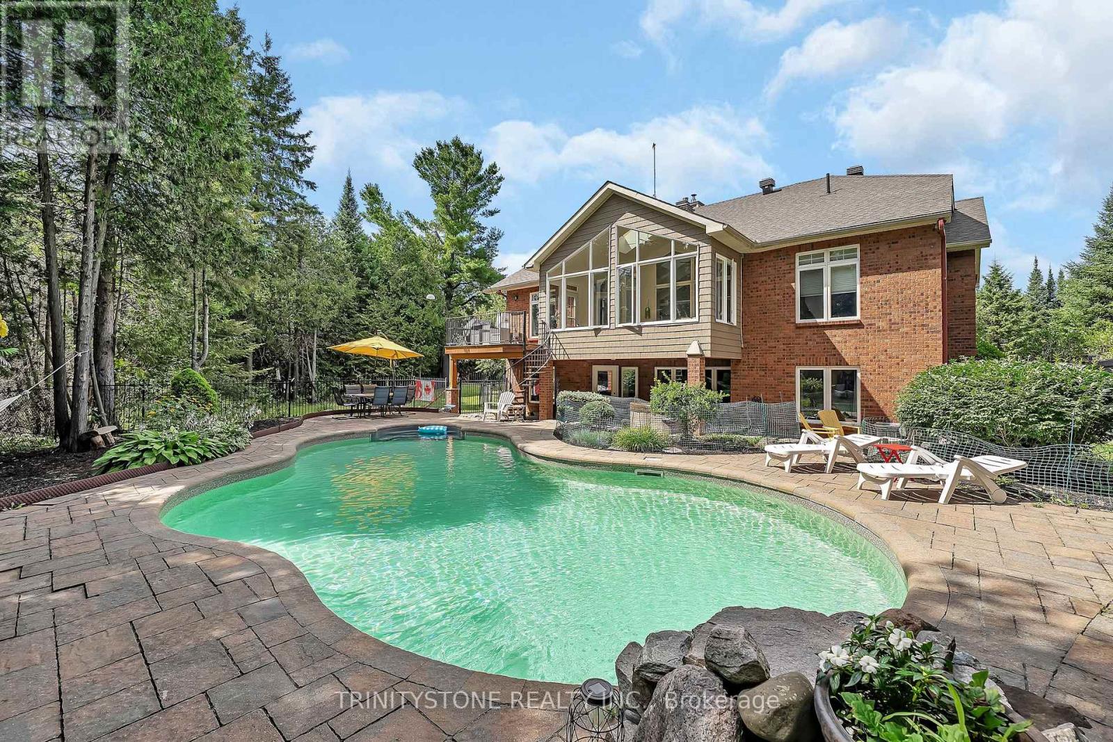 36 Sawgrass Circle, Ottawa, Ontario  K0A 1B0 - Photo 46 - X12440430