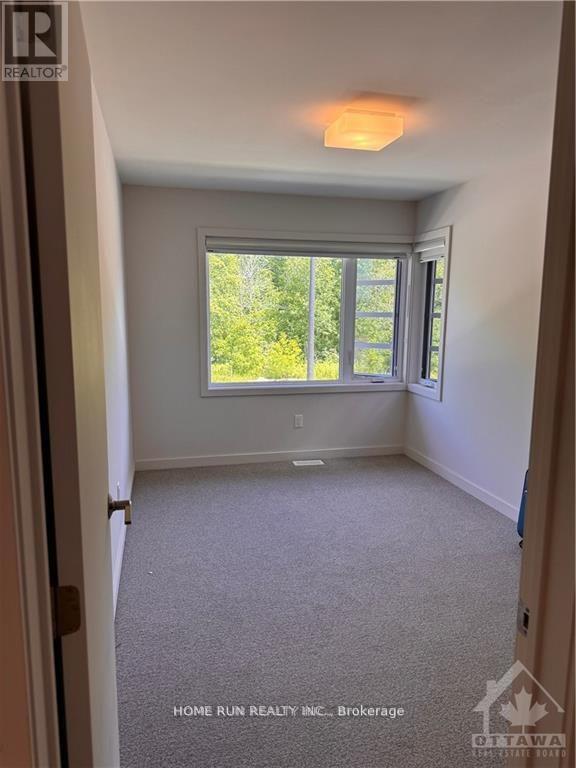 809 Brian Good Avenue, Ottawa, Ontario  K4M 0E2 - Photo 12 - X12440461