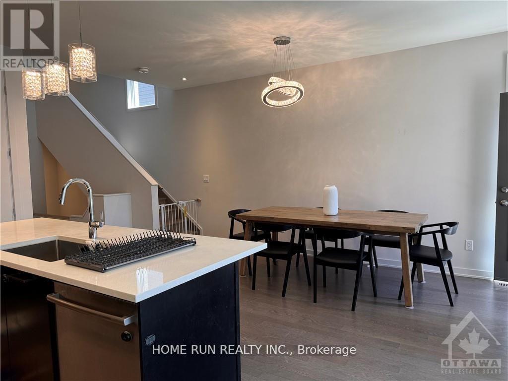 809 Brian Good Avenue, Ottawa, Ontario  K4M 0E2 - Photo 4 - X12440461