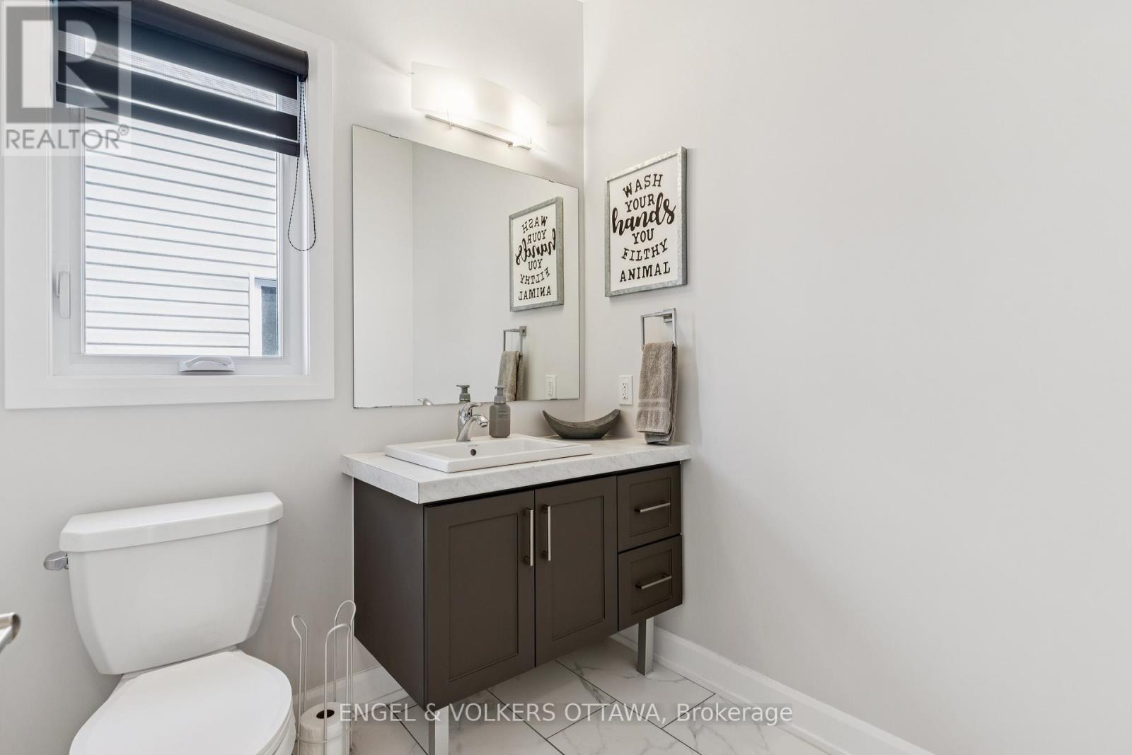 529 Lucent Street, Russell, Ontario  K4R 0G3 - Photo 20 - X12440548