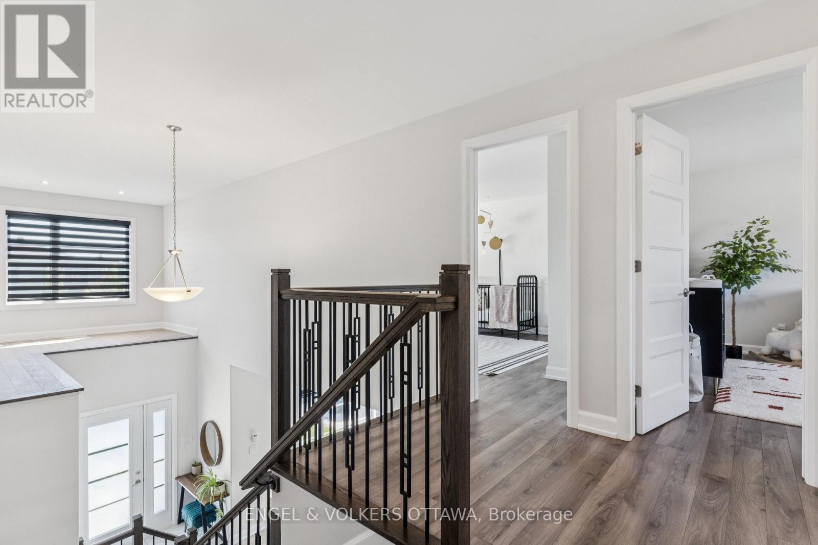 529 Lucent Street, Russell, Ontario  K4R 0G3 - Photo 23 - X12440548
