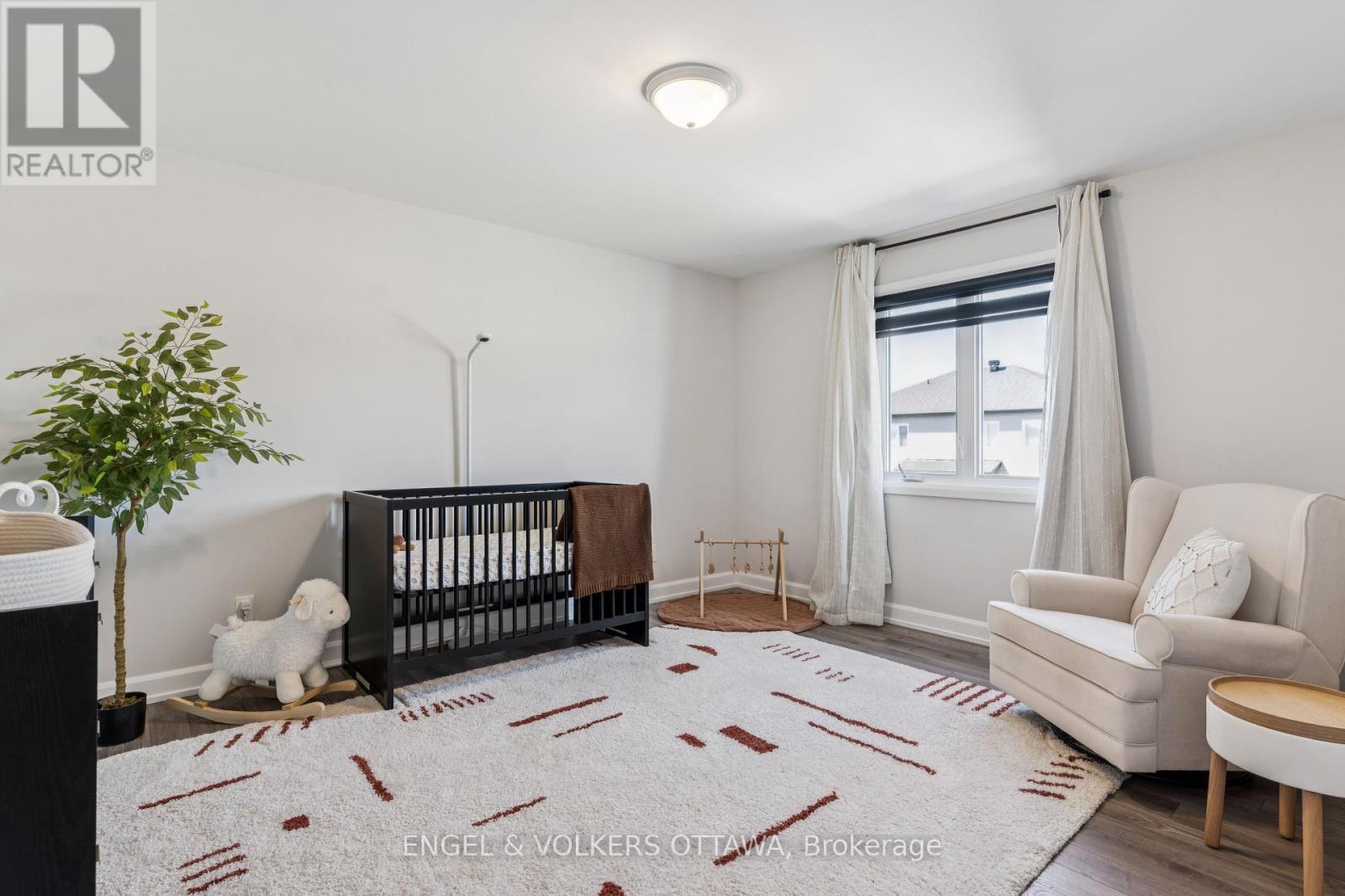 529 Lucent Street, Russell, Ontario  K4R 0G3 - Photo 33 - X12440548