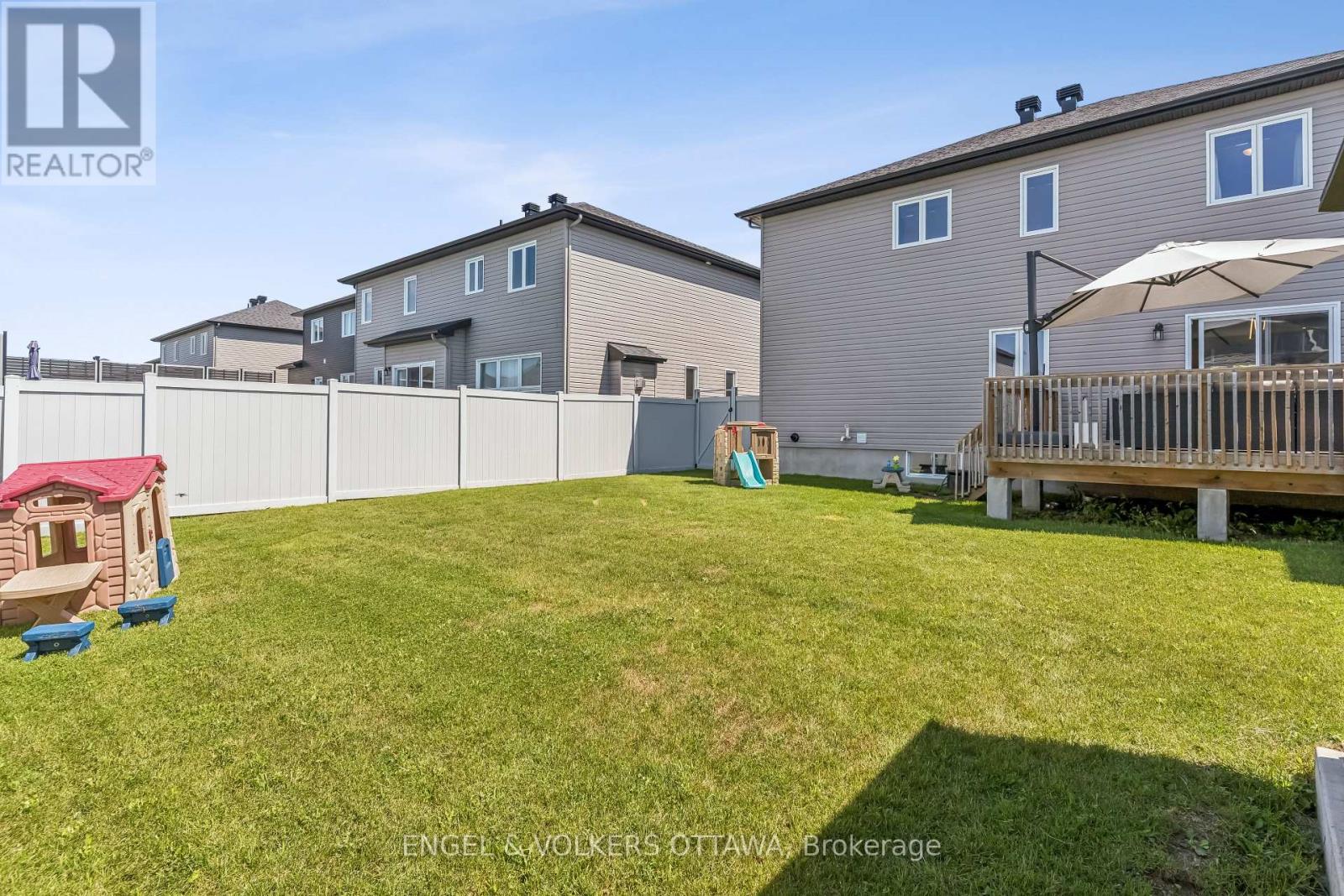 529 Lucent Street, Russell, Ontario  K4R 0G3 - Photo 45 - X12440548