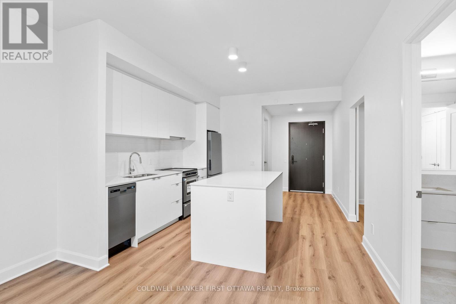 410 - 115 Echo Drive, Ottawa, Ontario  K1S 1M7 - Photo 5 - X12440579