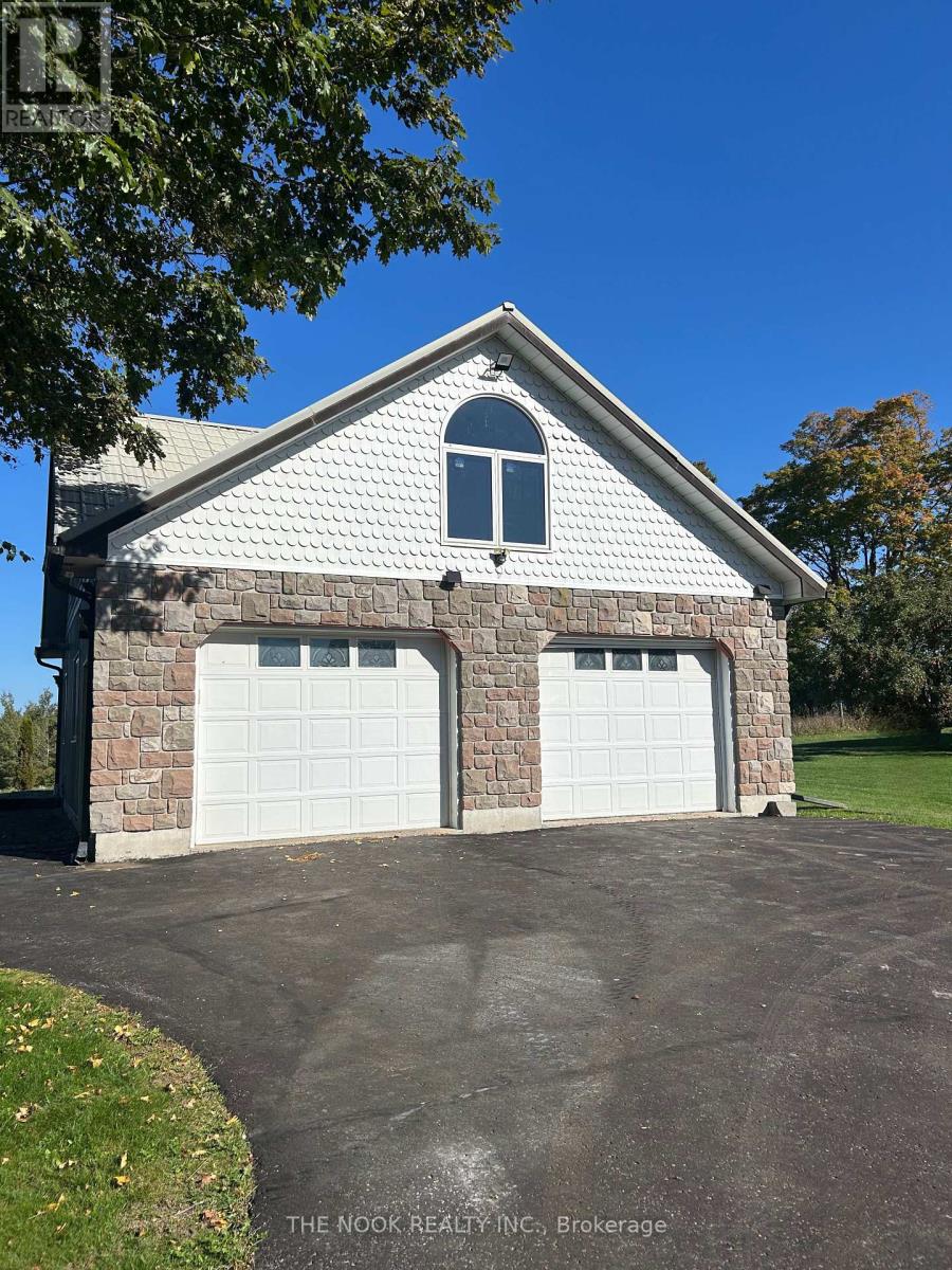 593 Pigeon Creek Road, Kawartha Lakes, Ontario  L0B 1K0 - Photo 47 - X12432723