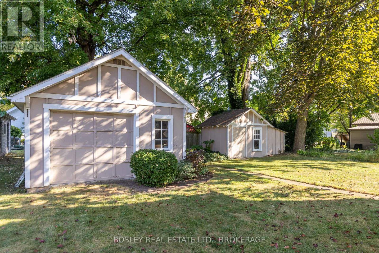 171 Alexandra Street, Port Colborne (Sugarloaf), Ontario  L3K 2Y6 - Photo 28 - X12440402